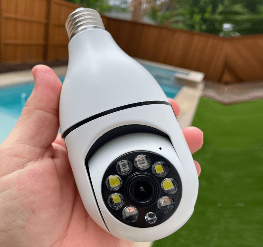 Light Socket Security Camera Reviews11