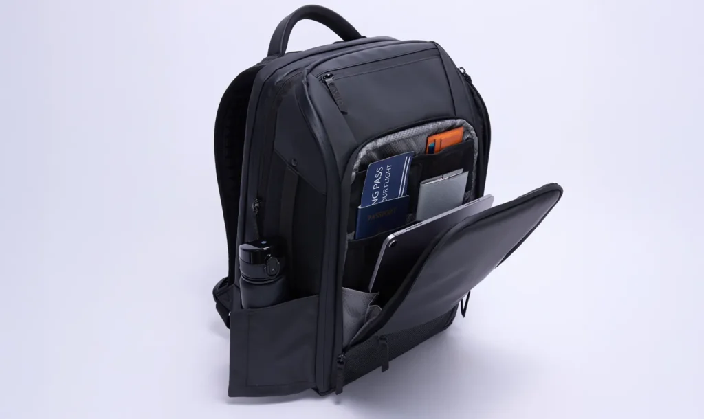 Avio Apex Travel Backpack Reviews1
