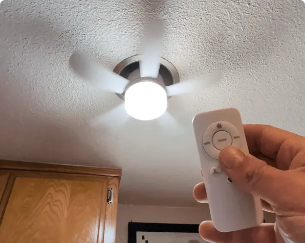 WunderCool Light Socket Fan Reviews5