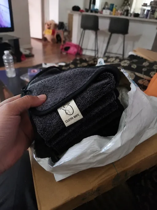 ClothWipe Unboxing Image