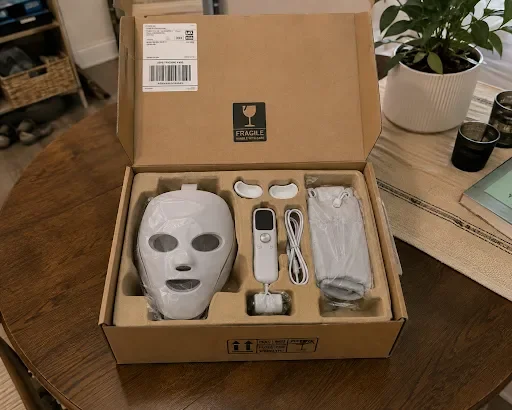 Shark CryoGlow Mask Unboxing Image
